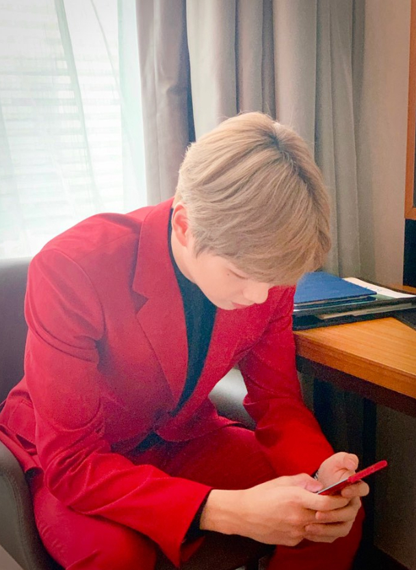 사진=강다니엘 공식 트위터