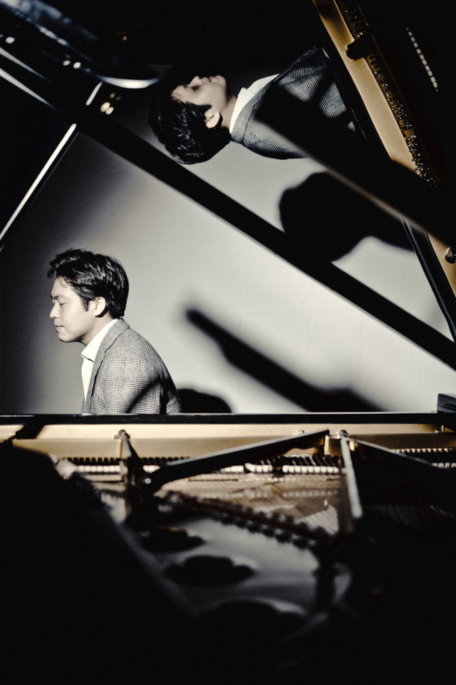 피아니스트 김선욱(ⓒMarco Borggreve). 영화의전당 제공