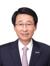 ‘Longest CEO in the aviation industry’ CEO Han Tae-geun leaves Air Busan