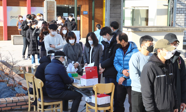Gamcheon Port group infection occurred…  52 confirmed a day in Busan
