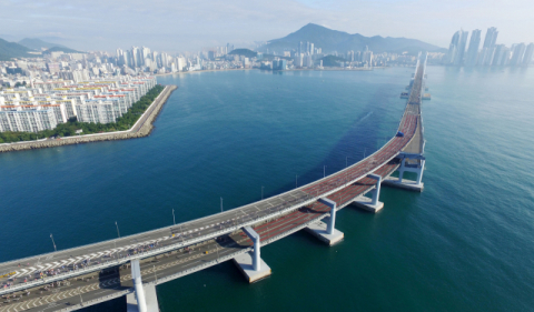 [유료도로 환승 할인제] 둘째 이용 도로부터 200원 할인… 월 최대 2만 4000원 절약