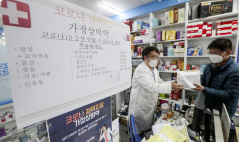 ‘코로나 더블링’ 시대 부산 6000명 ‘훌쩍’