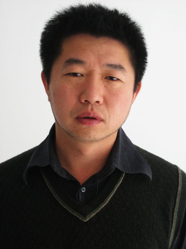 올해 비프메세나상 심사위원장을 맡은 중국의 왕 빙 감독. 러닝타임이 9시간가량인 다큐멘터리 시리즈 ‘철서구’(2003)로 국제적 명성을 얻었다. BIFF 제공