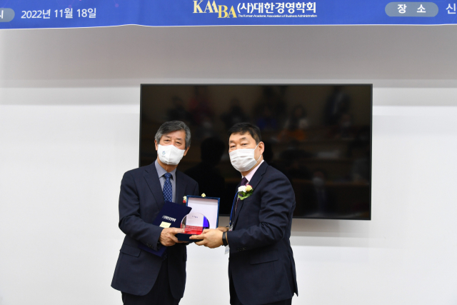 부산국제영화제가 지난 18일 제1회 ‘대한민국 K-컬처 대상’을 수상했다. 부산국제영화제 제공