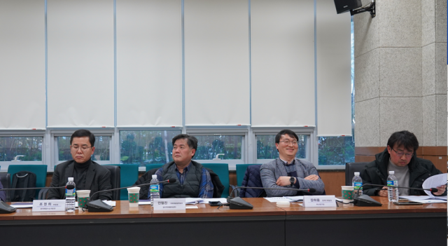 지난 20일 오후 2시 부산 영도구 동삼동 한국해양수산개발원(KMI) 회의장에서 '해양수산 ODA와 부산도시외교 활성화 전략 좌담회'가 열렸다. 한국해양산업협회 제공