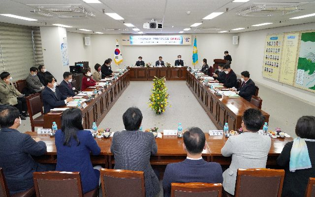 사진은 지난 1월 부산시 구·군의회 의장협의회 회의 장면. 부산일보DB