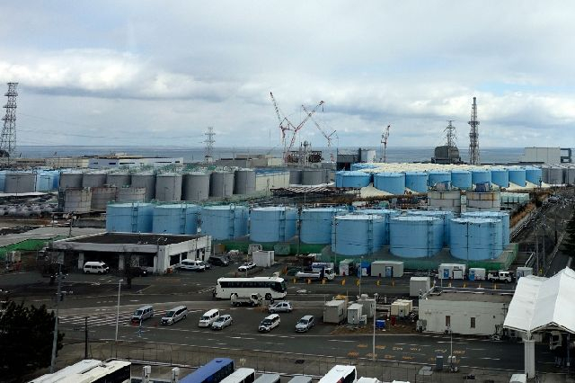 일본 후쿠시마 원자력발전소의 오염수 저장탱크. 연합뉴스