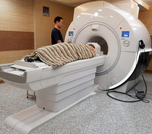 한국건강관리협회 부산동부지부가 가동 중인 3.0T MRI장비. 한국건강관리협회 부산동부지부 제공