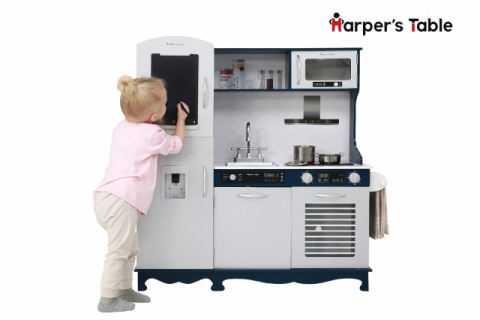 쁘띠엘린, 유아 역할놀이 전문 브랜드 하퍼스테이블 론칭