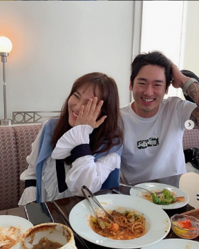 사진-유리 인스타그램