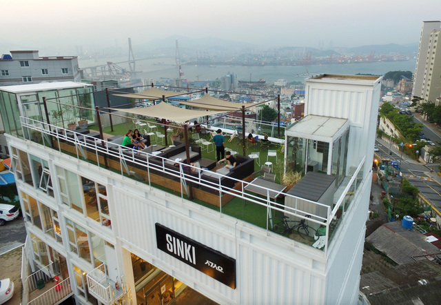 사진은 부산 영도구의 '신기산업'. 부산일보DB