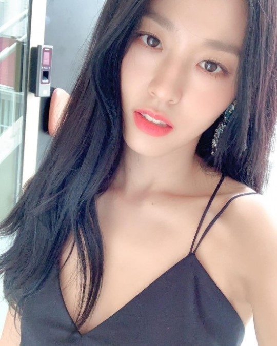 사진=설현 인스타그램