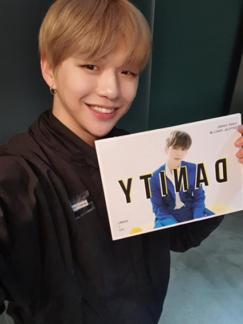 사진-강다니엘 인스타그램