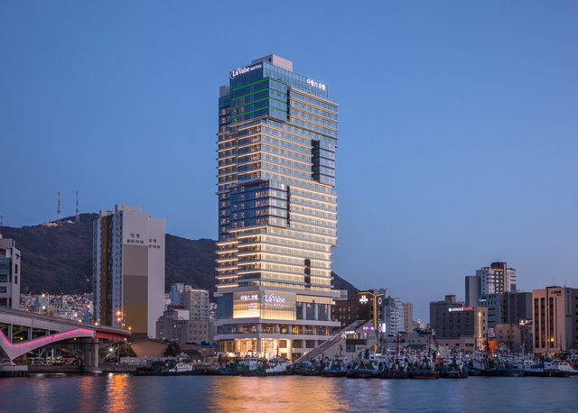 라발스호텔 전경. 부산일보DB