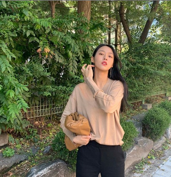 설현 인스타그램 캡처.