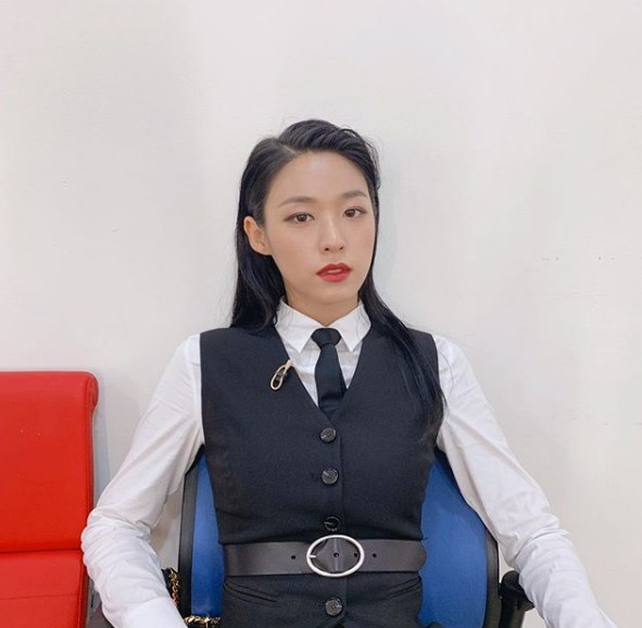 설현 인스타그램 캡처.