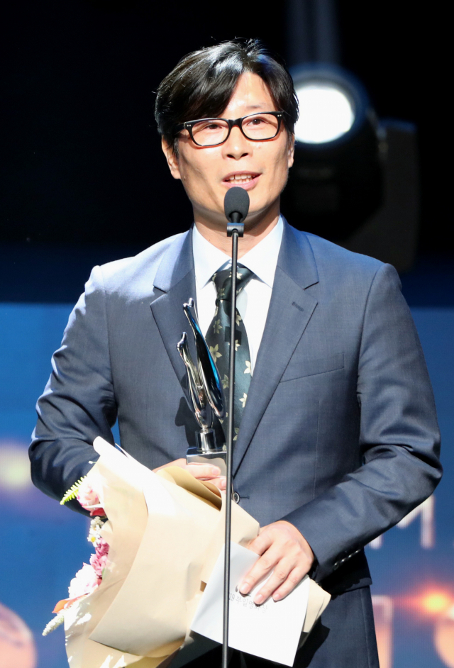 2019 부일영화상 최우수감독상(암수살인) 김태균. 강원태 기자 wkang@