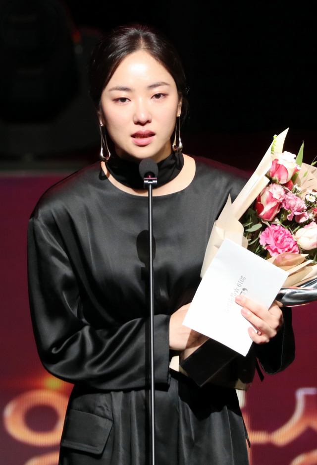 2019 부일영화상 신인여자 연기상(죄 많은 소녀) 전여빈. 강원태 기자 wkang@