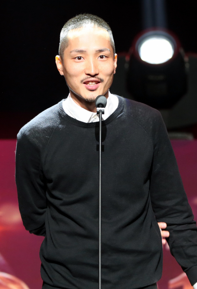 2019 부일영화상 신인감독상(죄 많은 소녀) 김의석. 강원태 기자 wkang@