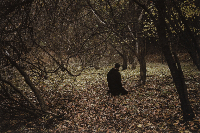 고성의 ‘그림자들 헤아리다 지문이 거멓다 oss2628’. 고은사진미술관 제공