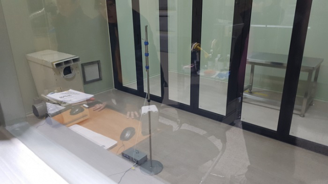 챔버내 미세먼지 청정화능력 시험장면.