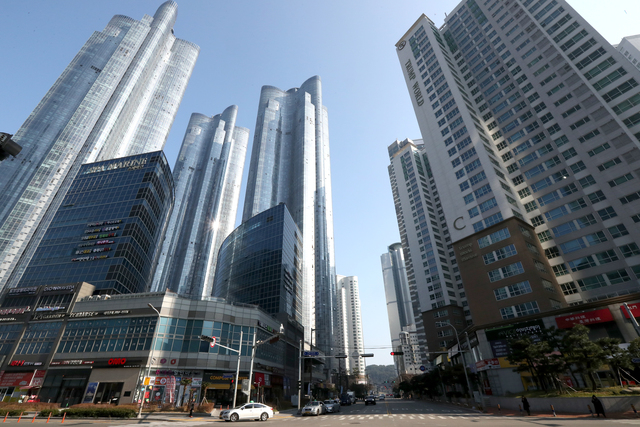 해운대 마린시티 고층 아파트. 부산일보DB