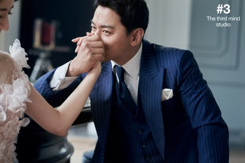 주진모-민혜연 부부 웨딩화보. 제주 비마이데이, 써드마인드 스튜디오 제공