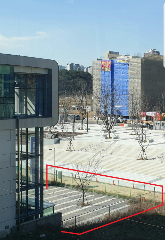 부산 동해선 일광역 일광신도시 방향 출입구 모습.