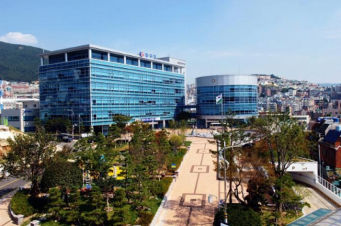 [단독] 부산 동구, 전국 인구감소지역 중 유일하게 청년 늘어난 이유는?
