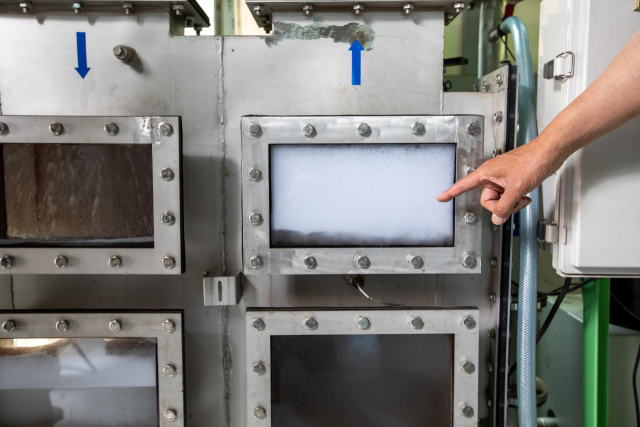 마이크로버블시스템에서 생성된 하얀색의 마이크로버블 모습. 생기원 제공