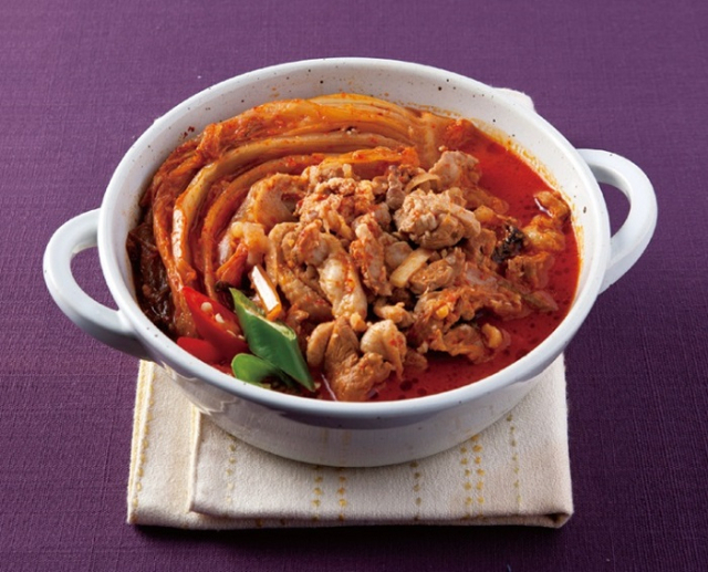 오리 묵은지찜. 오리자조금 제공