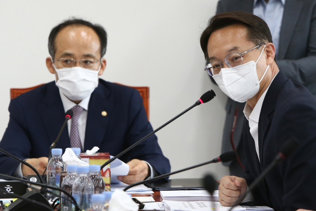 3일 오전 국회에서 열린 예산결산특별위원회 소위원회에서 조해진 국민의힘 간사가 인사말을 하고 있다. 연합뉴스