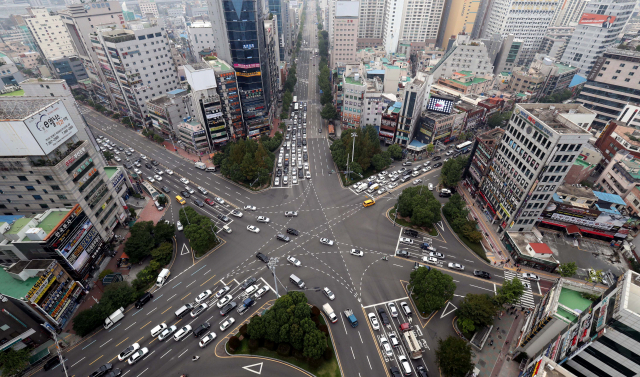 항공 촬영된 부산 연제구 연산동 연산교차로. 부산일보DB
