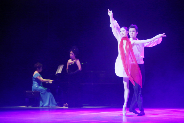 ‘붐붐 발레 갈라 퍼포먼스’에서 선보일 ‘분홍신 그 남자 2030’. 김옥련발레단 제공