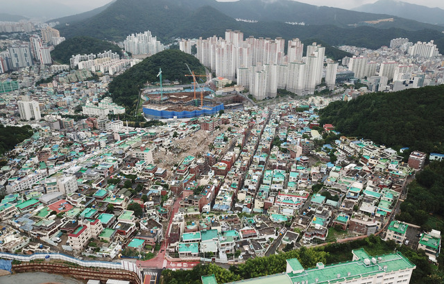사진은 대연3구역 주택재개발 현장. 부산일보DB