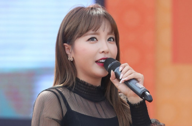 가수 홍진영. 연합뉴스 자료사진