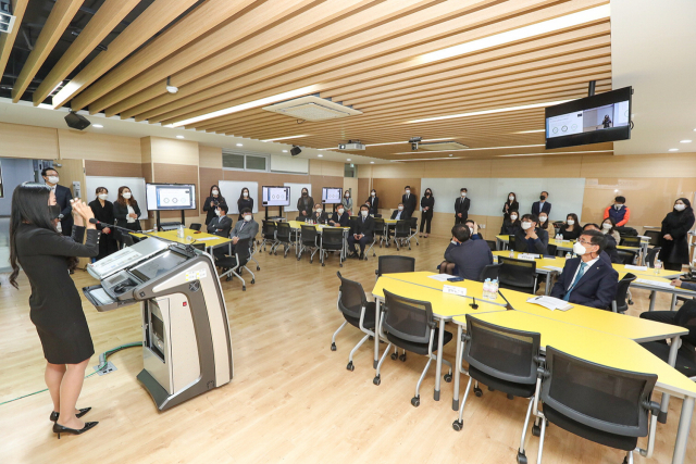 동아대 ‘하이브리드형 강의실’. 동아대 제공