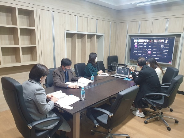 대토론회 하는 모습(부산교육대학교 제공)