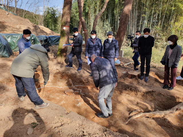 양산시 등이 올해 상반기 법기리 요지에서 시굴조사를 벌이고 있다. NPO법기도자 제공