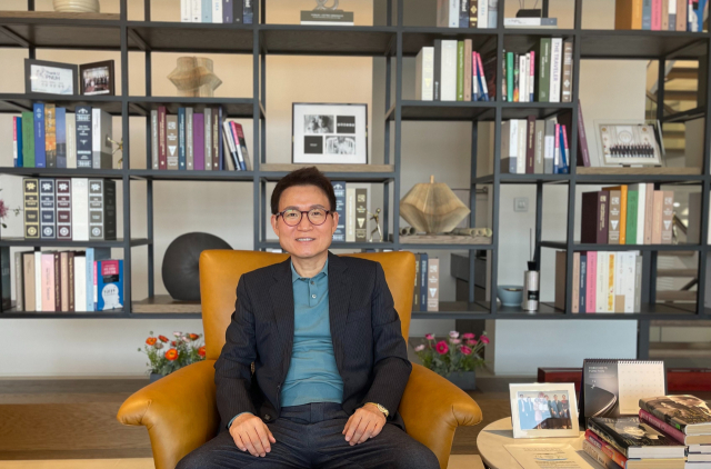 박명진 부산대총동문회장.