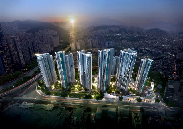 부산 남구 대연4구역(대연비치) 재건축 조감도. 최근 시공사인 대우건설이 하이엔드 브랜드 ‘써밋’을 적용하기로 하면서 외관 등이 보다 고급스럽게 바뀐다. 대연4구역재건축조합 제공