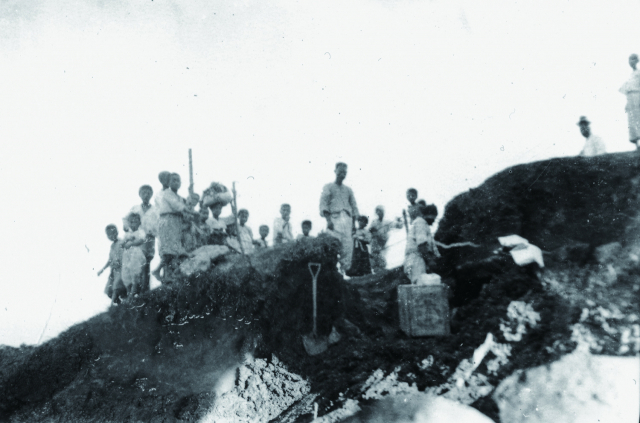 유물 환수 운동에 재시동이 걸린 양산 부부총 발굴장면. 양산시 제공