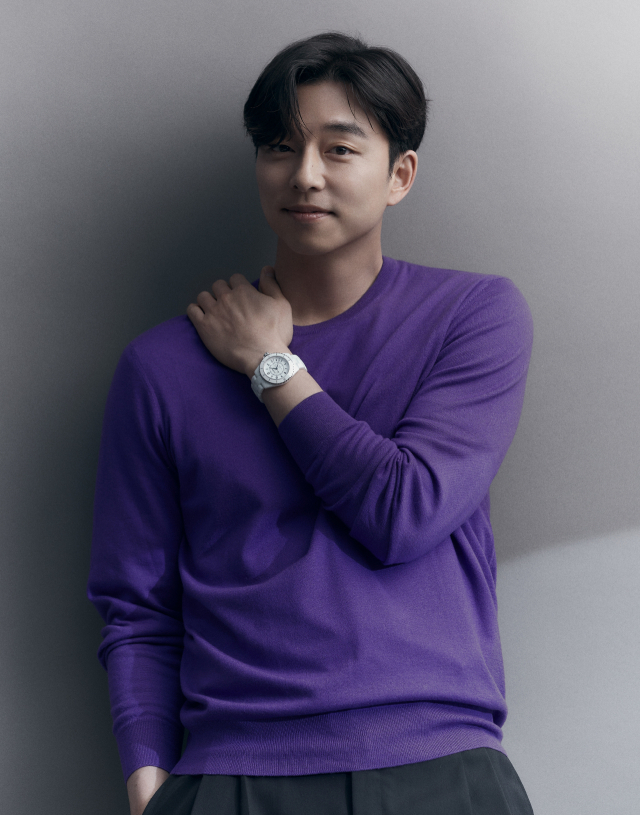 2001년 SBS 드라마 ‘학교4’로 데뷔한 공유는 올해로 연예계 데뷔 20주년을 맞았다. 그는 지난 20년 간 쉬지않고 브라운관과 스크린을 오가며 카멜레온 같은 변신을 계속해오고 있다. 매니지먼트숲 제공