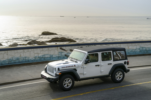 지프 ‘올 뉴 랭글러 아일랜더 에디션’.FCA코리아 제공