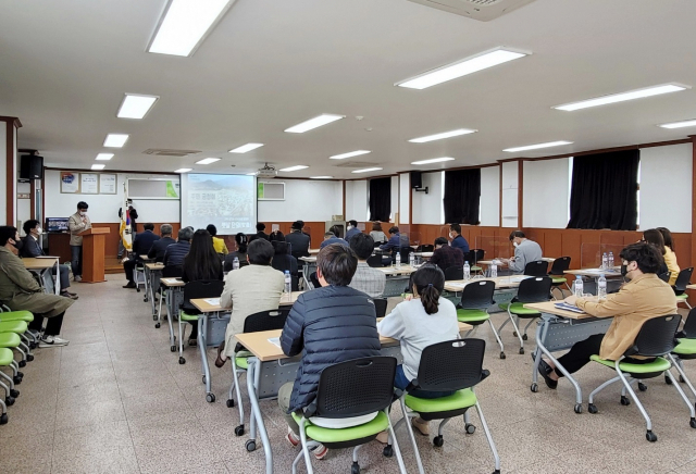 지난 22일에는 안의면 도시재생 뉴딜사업 활성화 계획 수립을 위한 공청회도 개최했다. 함양군 제공