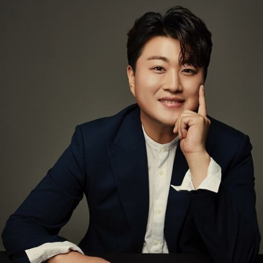 트로트 가수 김호중 SNS