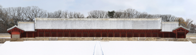 이중근 '신로'. 고은사진미술관 제공