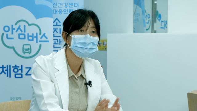 국가트라우마센터 이다영 위기지원팀장은 우리 사회가 따뜻한 마음으로 코로나 피해자들을 보듬을 수 있기를 바란다.