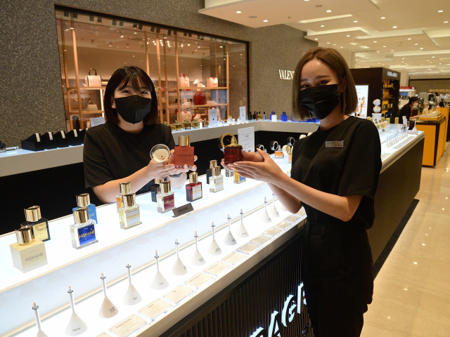 롯데백화점 부산본점에 들어선 ‘쎈스 프래그런스’ 니치 퍼퓸 매장. 롯데쇼핑 제공