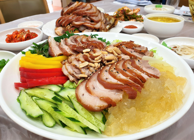 장산왕족발보쌈